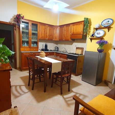 Su Carreri Bed and Breakfast Armungia Εξωτερικό φωτογραφία