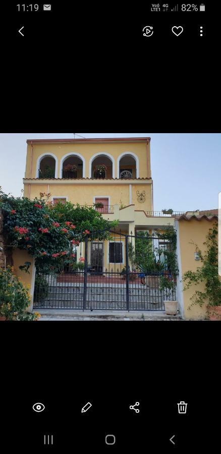 Su Carreri Bed and Breakfast Armungia Εξωτερικό φωτογραφία