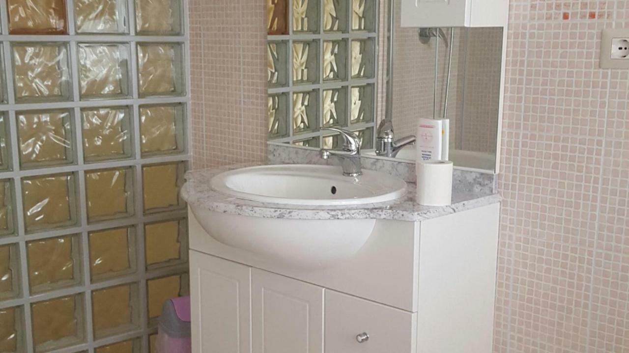 Su Carreri Bed and Breakfast Armungia Εξωτερικό φωτογραφία